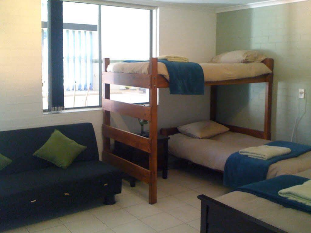 Motel Sinclairs Country Retreat Conjola Esterno foto